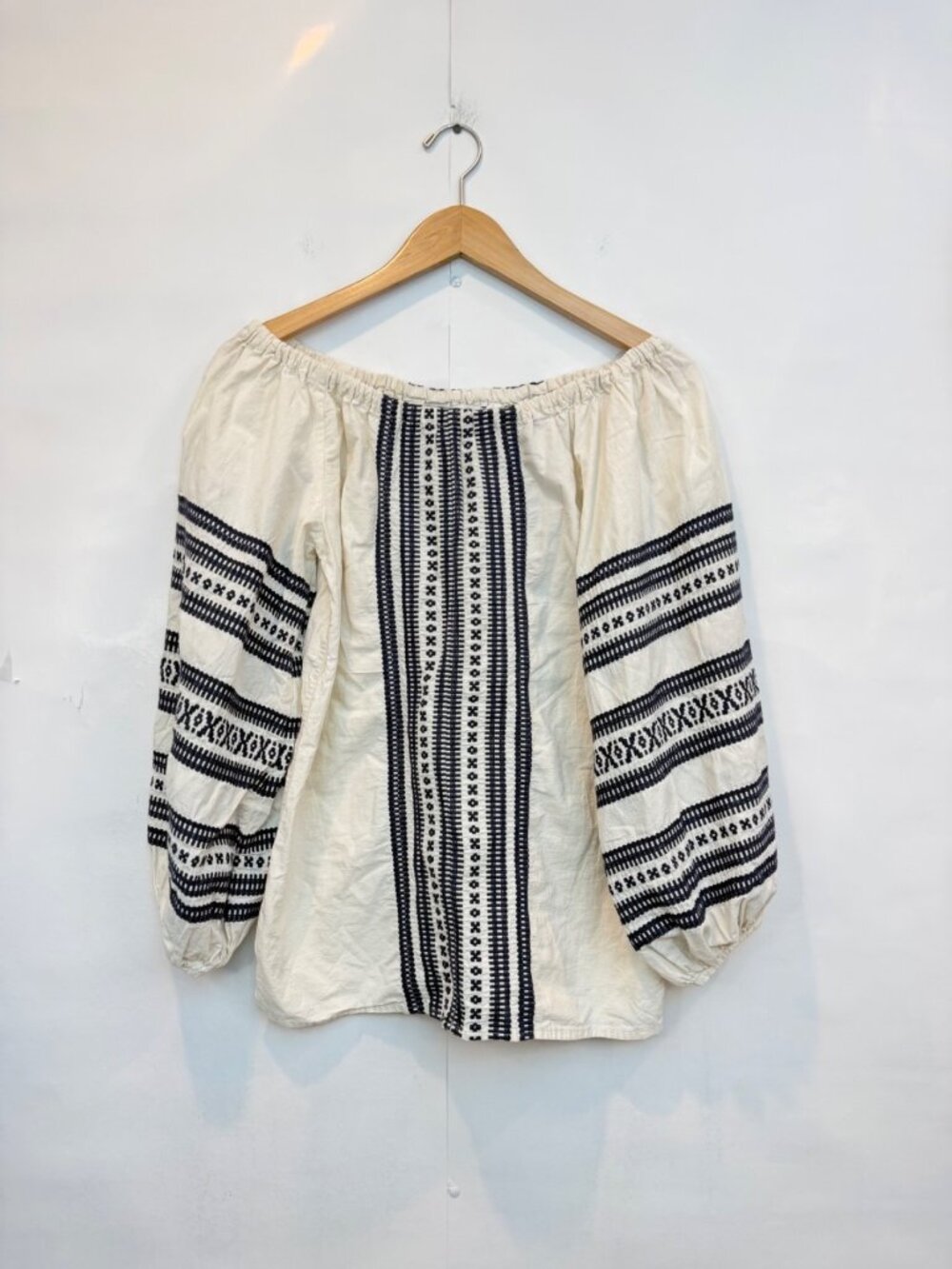 Celia Dragouni Embroidered Peasant Blouse Size Size Small Puff Sleeves Bohemian